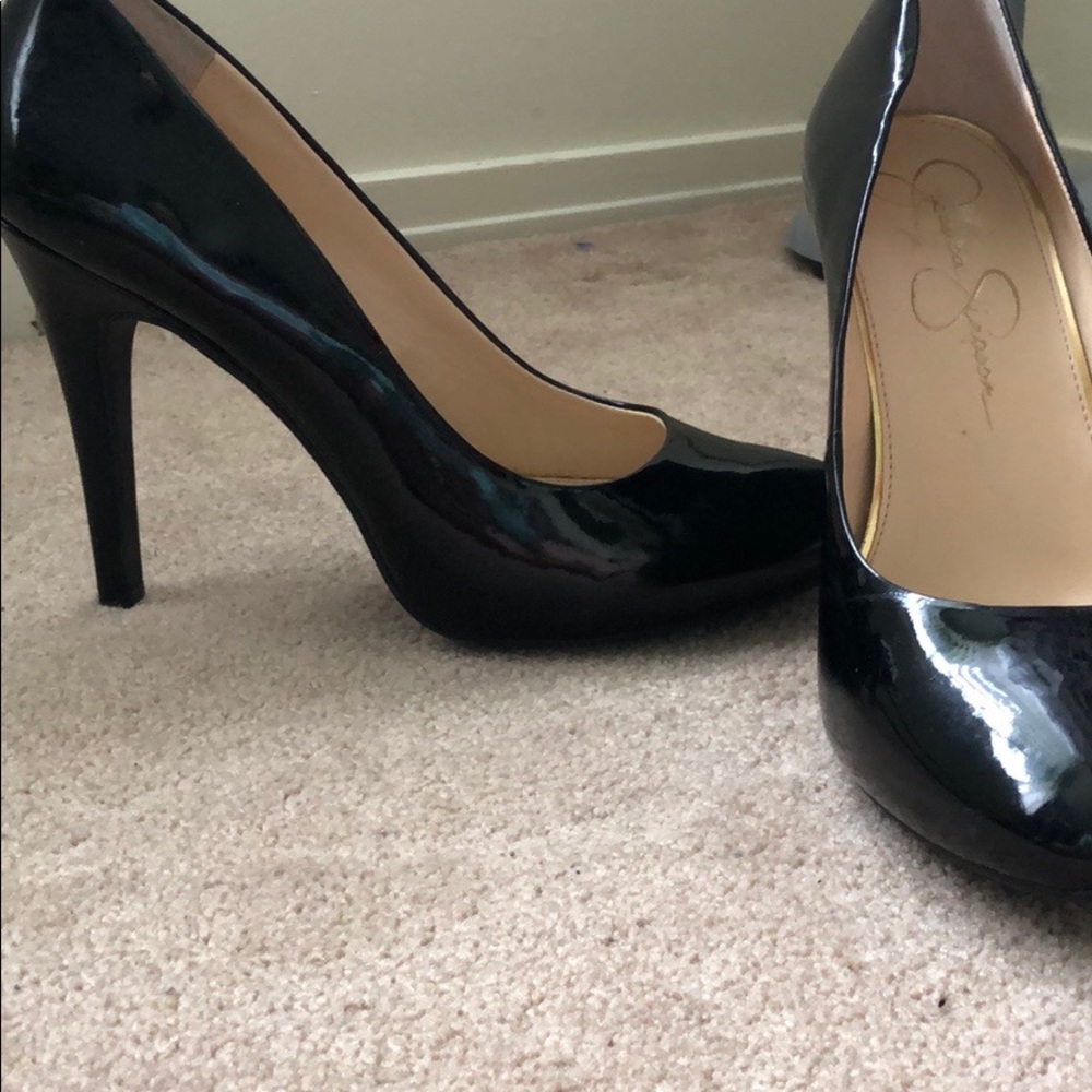 Jessica Simpson black heels